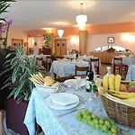 Hotel Filey 3*